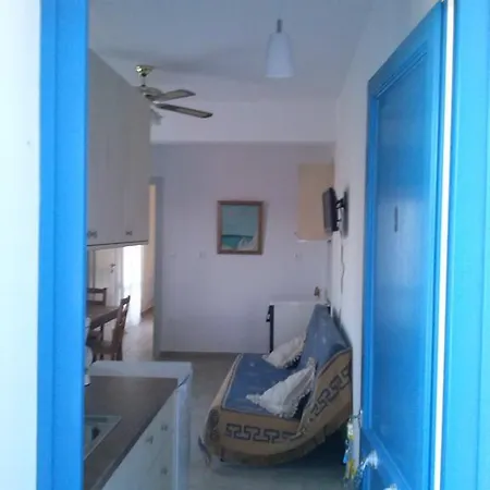 شقة Eleni